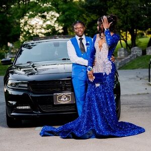 Elegant Blue Sequin Prom Dress